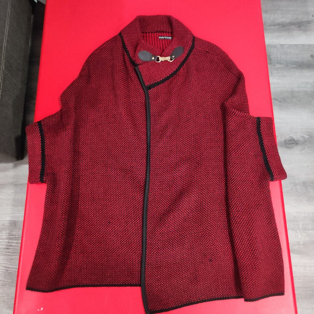 Belle Dame Red Open Front Cardigan Sweater Poncho Women's One Size
